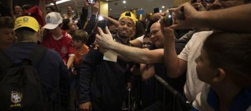 Brasil treina hoje em Porto Alegre para jogo das quartas de final