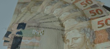 Brasileiros esperam inflação de 5,4% nos próximos 12 meses