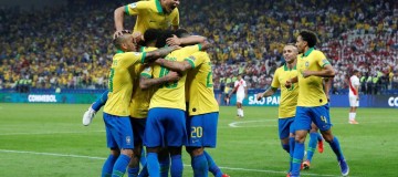 Jogos de hoje definem adversário do Brasil nas quartas de final