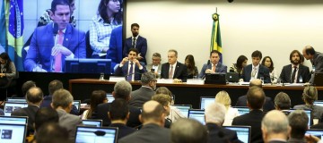 Previdência: parecer deve começar a ser discutido hoje na Câmara