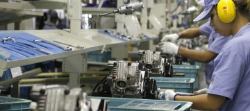 Produção industrial e capacidade instalada sobem em maio, diz CNI