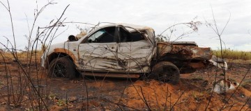 Caminhoneiro morre e jovem fica ferido após acidente na MGC-410