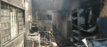 Família pede ajuda após perder tudo em incêndio em Uberlândia