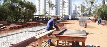 Obras da avenida Oscarina e rua da Carioca já estão 30% concluídas