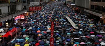 Hong Kong permanece sob tensão contra projeto de lei sobre extradição