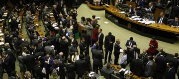 Votação da reforma da Previdência em segundo turno deve começar hoje