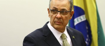 Crise do petróleo abre oportunidades para o Brasil, diz ministro