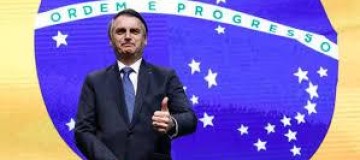 Jair Bolsonaro comemora cirurgia bem-sucedida