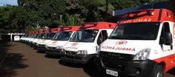 Motociclista morre após atropelar cachorro em Uberlândia
