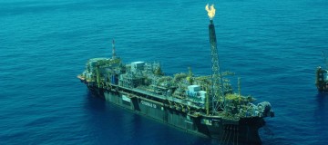 Rompimento de amarra interrompe produção de plataforma da Petrobras