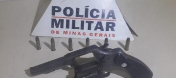 Arma com munições é encontrada em shopping em Uberlândia