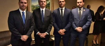 Generais dizem que filhos de Bolsonaro é que causam confusão no governo