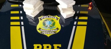 PRF apreende 10 quilos de cocaína escondidos em veículo