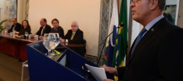 Caminhoneiros: ministro de Minas e Energia nega possibilidade de greve