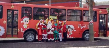 Ônibus do Papai Noel circula por Uberlândia até a véspera de Natal
