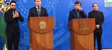 Bolsonaro faz pronunciamento após demitir Mandetta