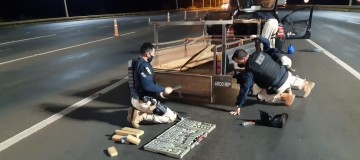 Quatro pessoas são presas com 10 kg de maconha na BR-365