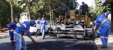 Recapeamento passa pela avenida Imbaúbas nesta semana