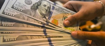 Dólar dispara e supera R$ 5,65