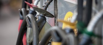 Gasolina com novo padrão passa a valer nesta segunda; entenda