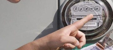Cemig orienta sobre troca de medidores de energia em Uberlândia