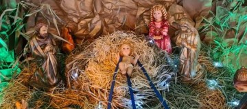 Presépio de Natal é montado no Centro Municipal de Cultura em Uberlândia