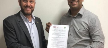 Dentistas tentam liberação para atuarem como profissionais liberais