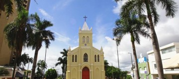 Diocese libera atividades religiosas com presença de fiéis em Uberlândia