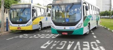 Trabalhadores do transporte coletivo entram em greve em Uberlândia