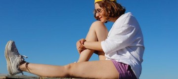 Como usar bonés: saiba que tipo escolher e com o que usá-los