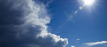 Dia de primavera, com pancadas de chuva e calor normal no Brasil