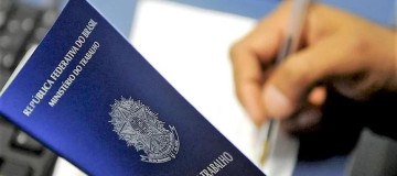 Desemprego cai a 7,1% no trimestre terminado em maio, diz IBGE