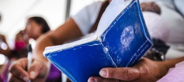 Desemprego cai a 6,4% no trimestre terminado em setembro, diz IBGE