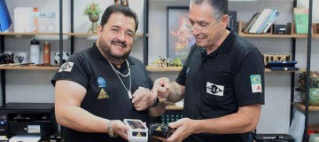 CIA - CENTRO INFORMÁTICA E ASSESSORIA  E  CIA BANK