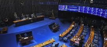 Senado deve votar nesta quarta PEC que acaba com a escala 6x1