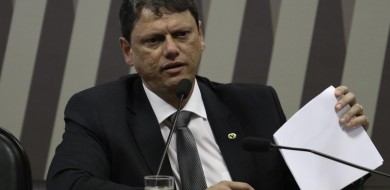 Governo prevê concessões em Santos Dumont e Congonhas até 2022