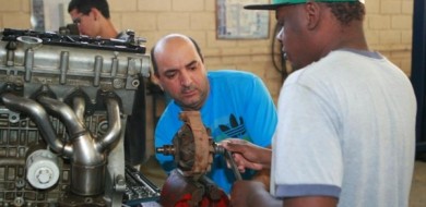 Prefeitura abre 30 turmas de cursos profissionalizantes em julho