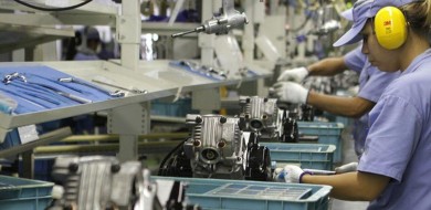 Produção industrial e capacidade instalada sobem em maio, diz CNI