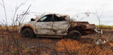 Caminhoneiro morre e jovem fica ferido após acidente na MGC-410