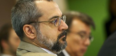 MEC pretende implantar no país 108 escolas cívico-militares até 2023