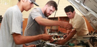 Prefeitura abre 30 turmas de cursos profissionalizantes neste mês