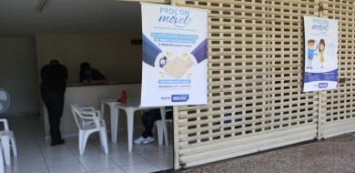 Procon Móvel leva atendimento gratuito à Praça Tubal Vilela