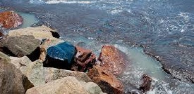 Óleo no mar