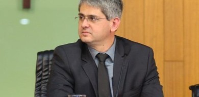 Felipe Felps fecha acordo e também renuncia ao cargo de vereador