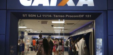 Nascidos em novembro e dezembro sem conta na Caixa podem sacar FGTS