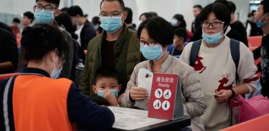 china isola segunda cidade para tentar frear epidemia de coronavírus