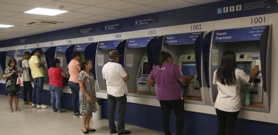 Governo suspende por 120 dias bloqueio de pagamento de benefícios