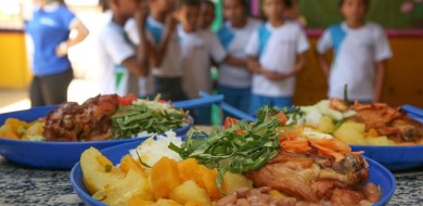 Governo define regras para distribuição de kits da alimentação escolar