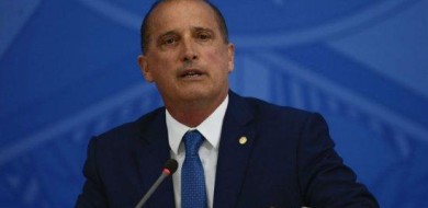 Ministro Onyx Lorenzoni tem exame positivo de Covid-19