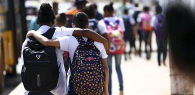 Racismo e violência contra criança e adolescente são desafios do país